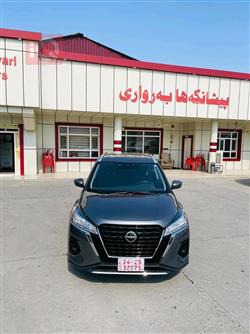 نیسان کیکس
